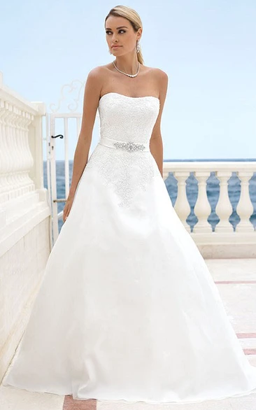 Strapless Satin Wedding Dress with Waist Jewelry and Appliques