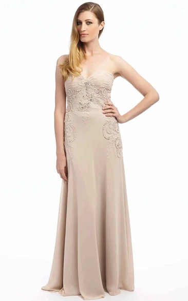 Sweetheart Ruched Chiffon Prom Dress with Appliques Maxi Length