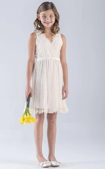 V-Neck Tulle and Lace Flower Girl Dress with Empire Waist Midi Length Elegant