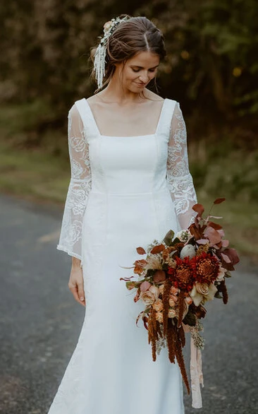 Bohemian 3/4 Sleeve Lace Wedding Dress with Court Train Sheath and Appliques