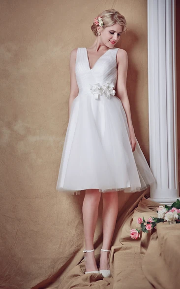 Knee Length Tulle Wedding Dress with V-neck and Flower Belt