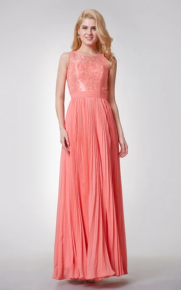 Lace Neckline A-line Chiffon Bridesmaid Dress with Pleated Skirt