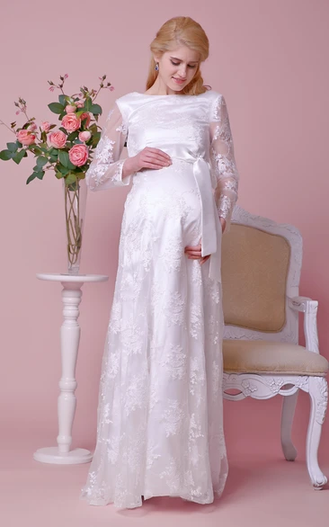 Bateau Lace Maternity Wedding Dress With Scoop Back Long-Sleeve Wedding Dress