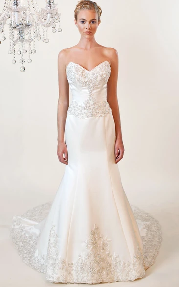 Sweetheart Satin Trumpet Wedding Dress with V-Back Elegant Bridal Gown