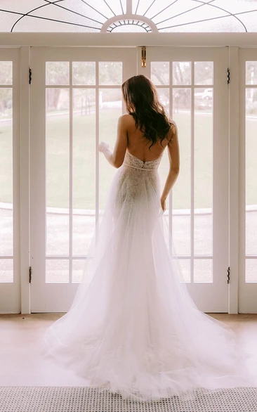Lace Sweetheart A-Line Wedding Dress with Court Train and Open Back