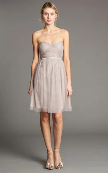 Halter Ruched Tulle Bridesmaid Dress with Broach Short Sleeveless