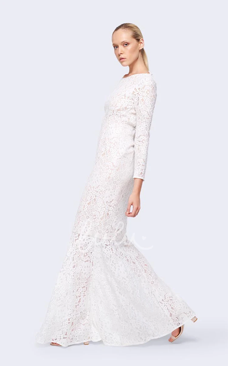 Jewel-Neck Sheath Lace Wedding Dress with Straps in Floor-Length