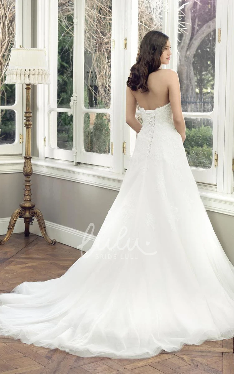 Queen-Anne Lace&Satin Wedding Dress with Chapel Train A-Line