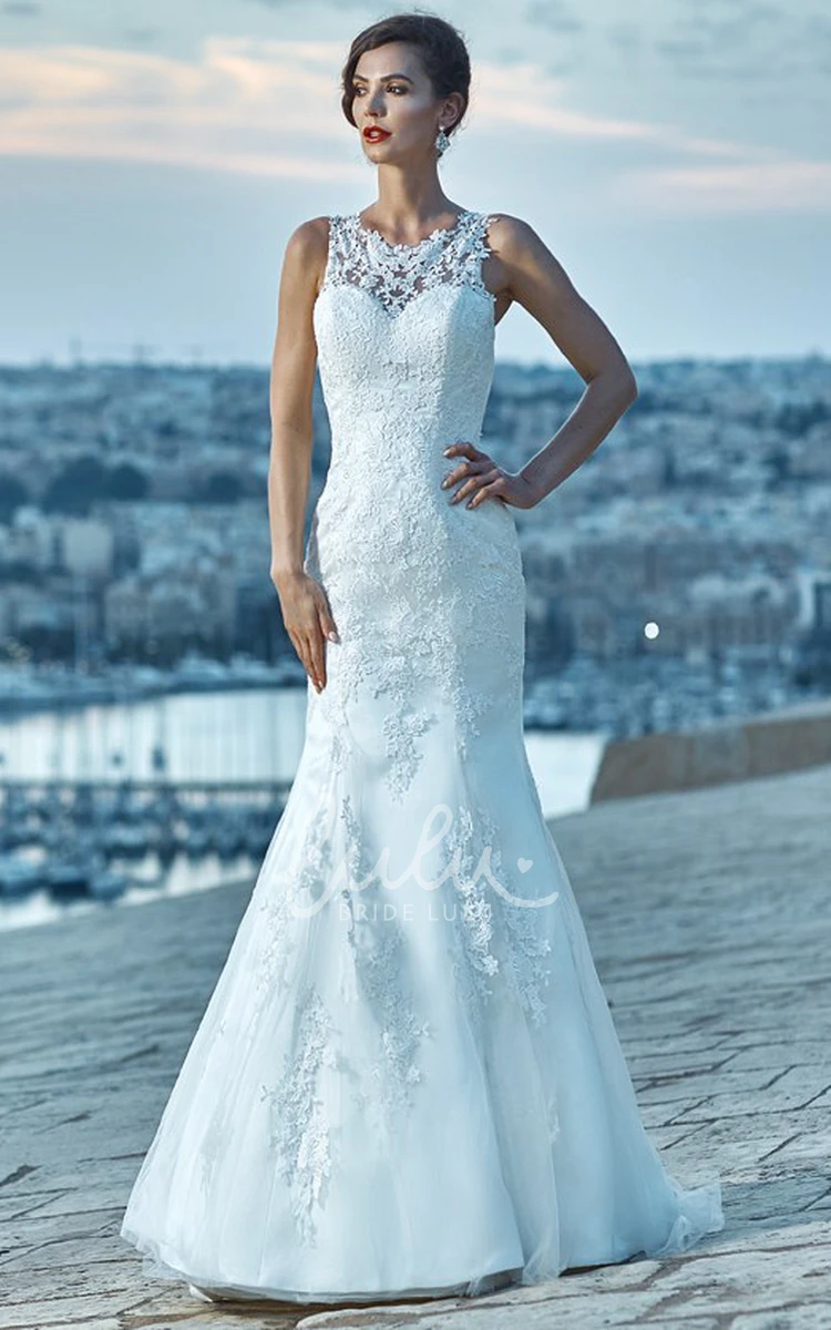 Sleeveless Lace Mermaid Wedding Dress with Scoop Neck and Floor-Length