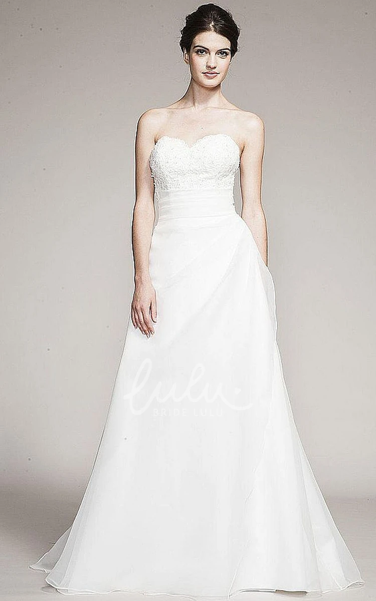 Lace Sleeveless Tulle Wedding Dress Floor-Length Sweetheart Style