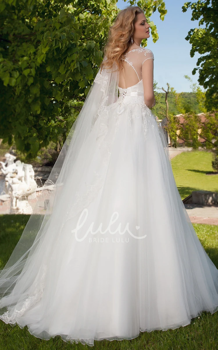 High Neck Sleeveless Tulle Ball Gown Wedding Dress with Keyhole Elegant 2024 Bridal Gown
