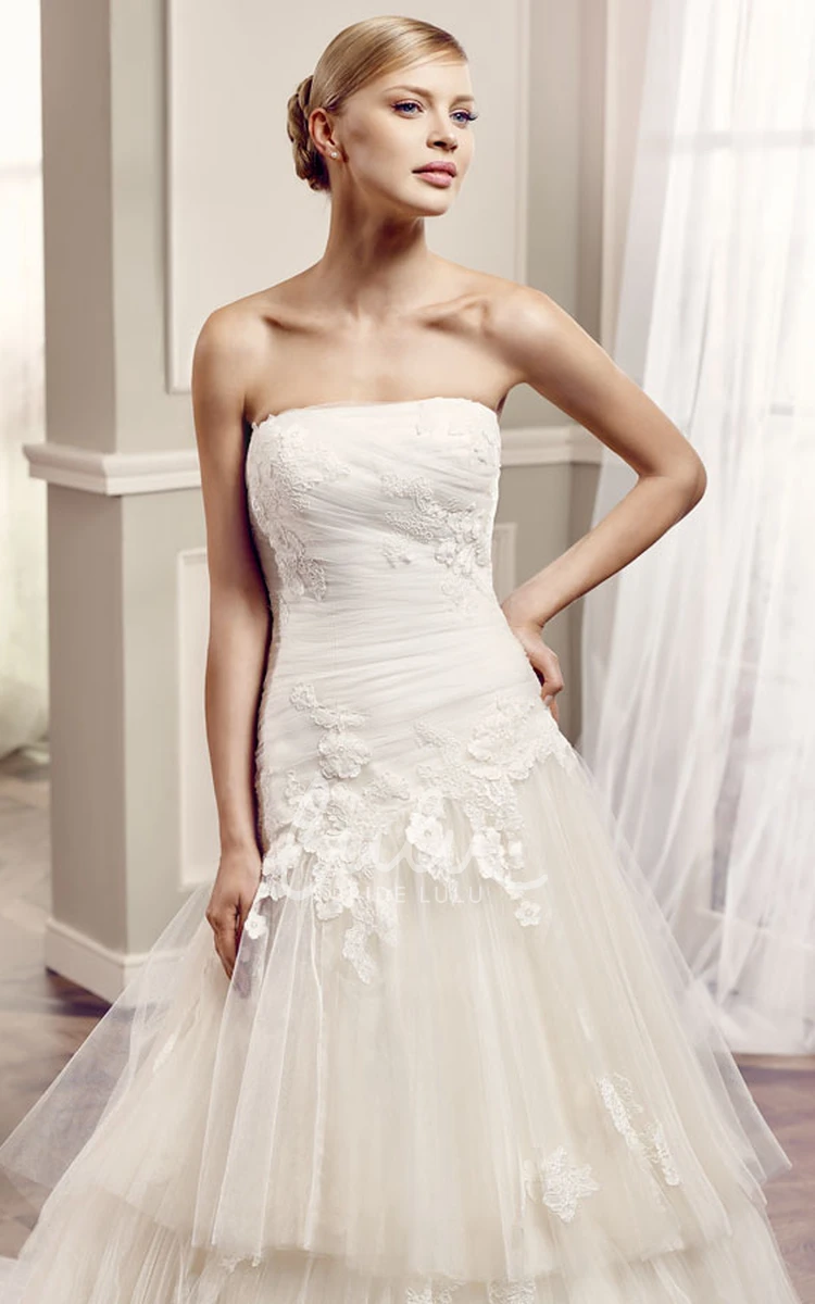 Tiered Tulle Wedding Dress with Appliques A-Line Sleeveless