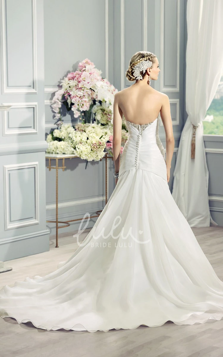 Ruched Organza Sweetheart Wedding Dress with Broach Classy Bridal Gown