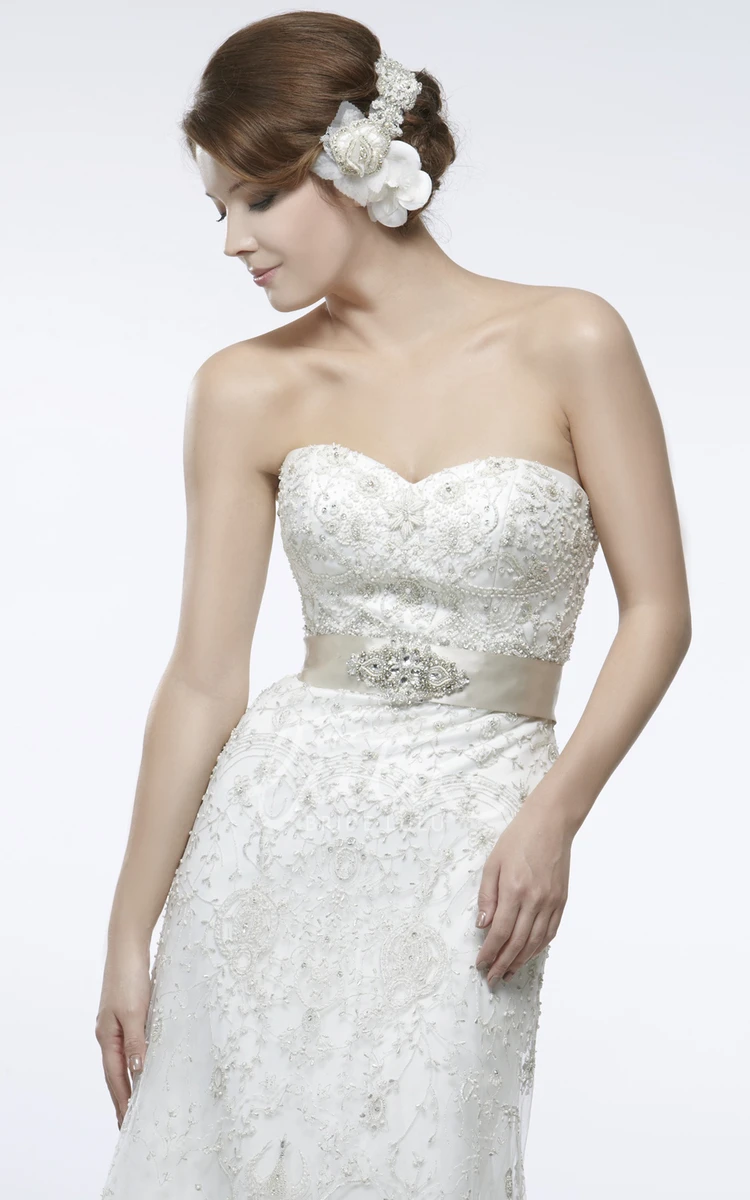 Sweetheart Lace Appliqued A-Line Wedding Dress Simple Bridal Gown