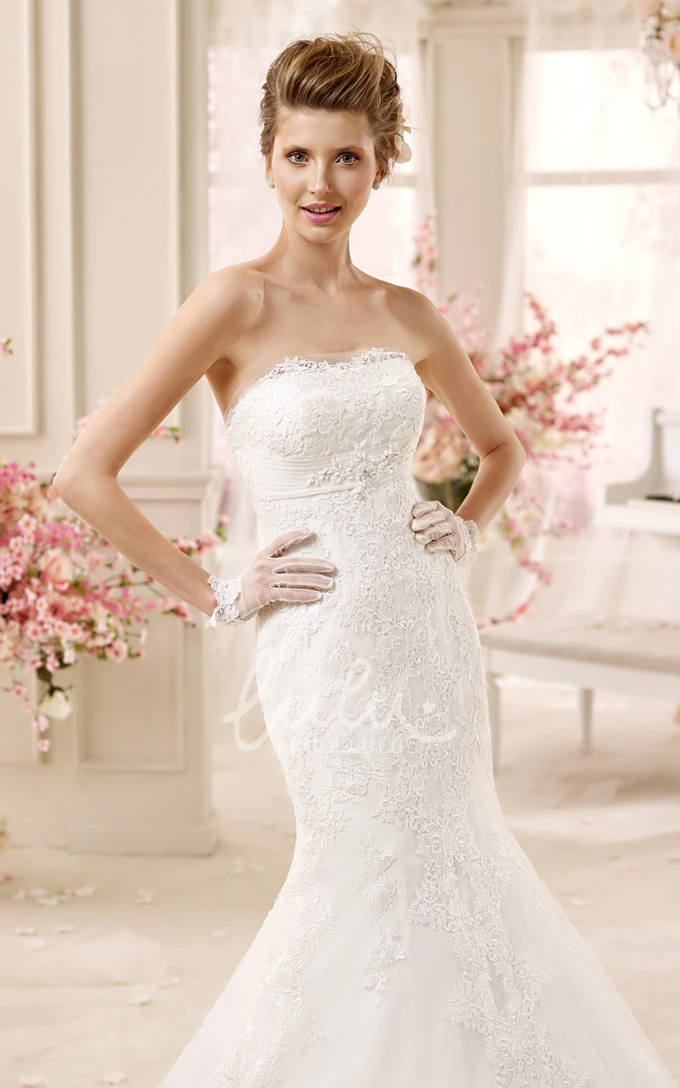 Lace Strapless Sheath Wedding Dress with Brush Train Classic and Elegant
