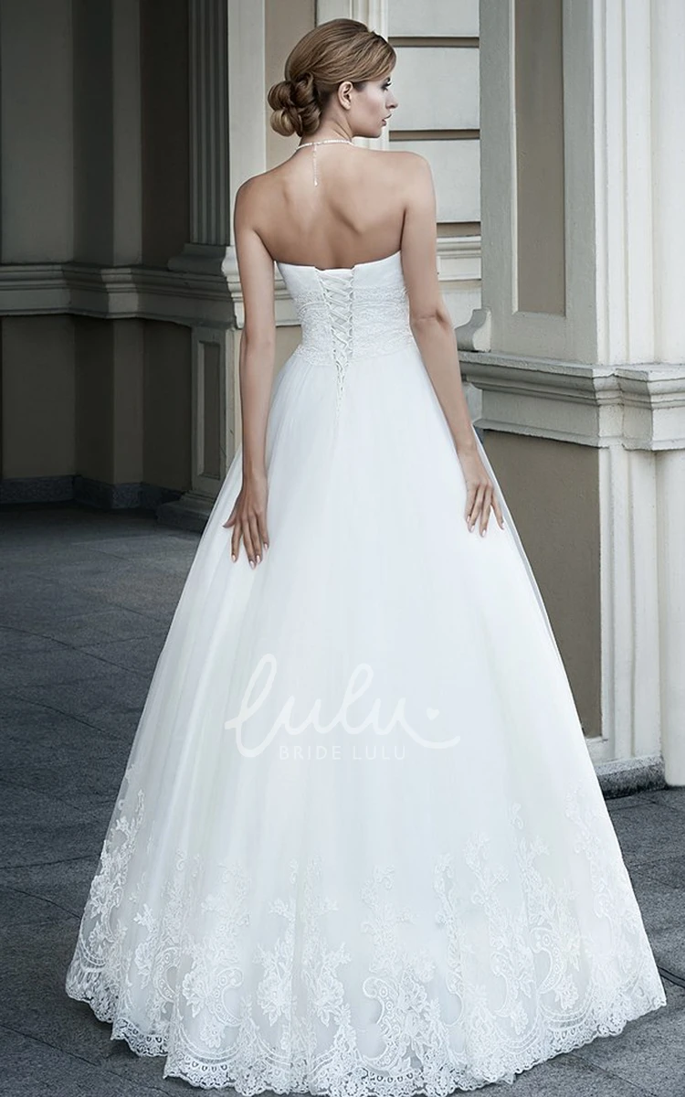 Sweetheart Tulle Wedding Dress Ball Gown Floor-Length Sleeveless Appliqued