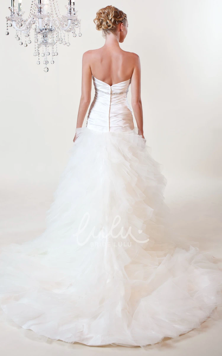 Cascading Ruffles A-Line Sweetheart Tulle Wedding Dress Classic Bridal Gown