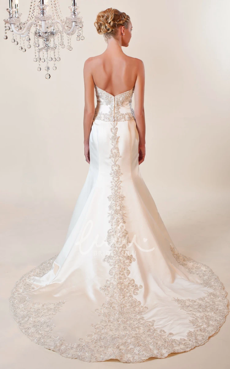 Sweetheart Satin Trumpet Wedding Dress with V-Back Elegant Bridal Gown