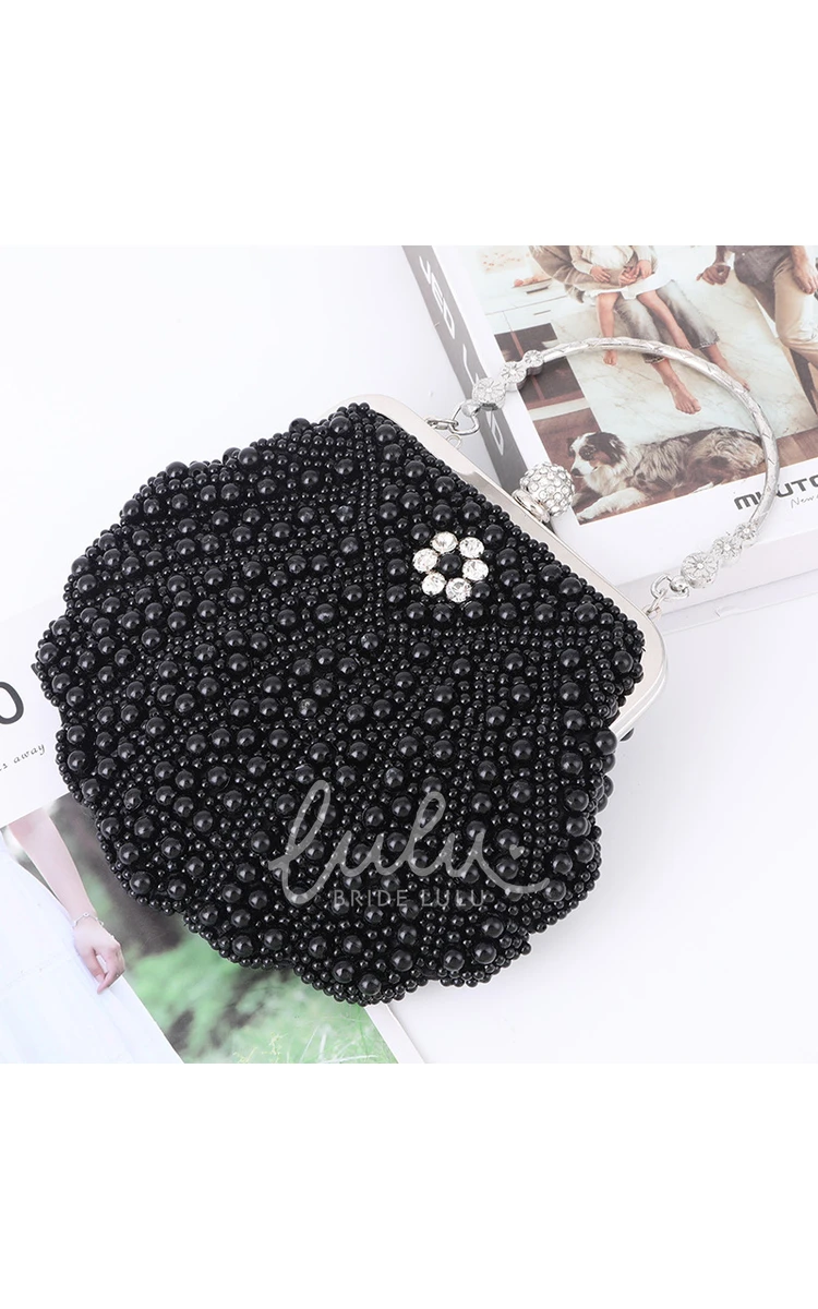 Shell Shaped Pearl Clutch