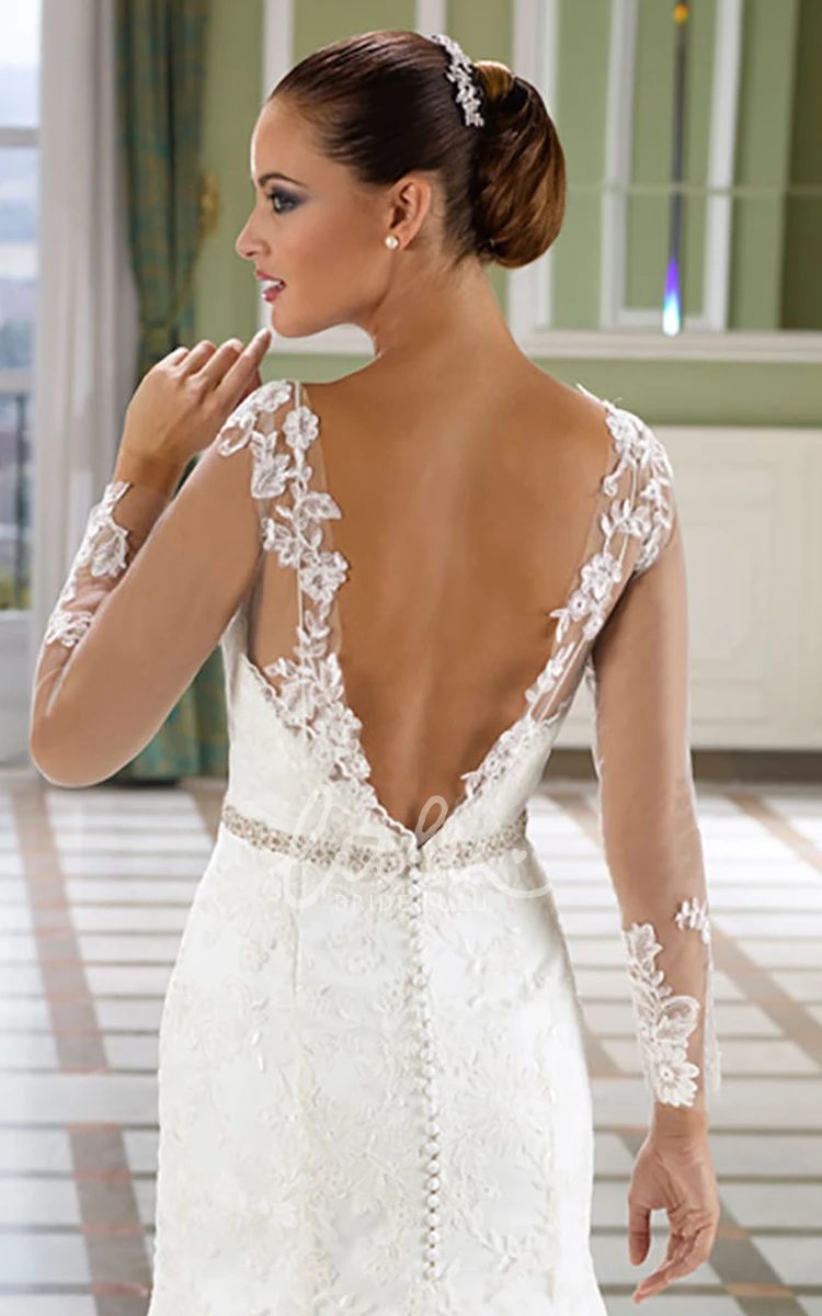 Lace Sleeveless Wedding Dress with Deep-V Back and Court Train Trumpet Floor-Length