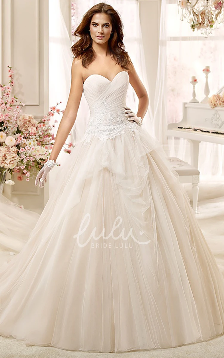 A-Line Pleated Wedding Dress with Sweetheart Neckline and Appliques Classy Wedding Dress Women