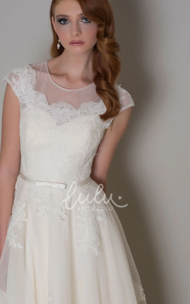 Appliqued Cap-Sleeve Tulle Wedding Dress Long Scoop-Neck Bridal Gown
