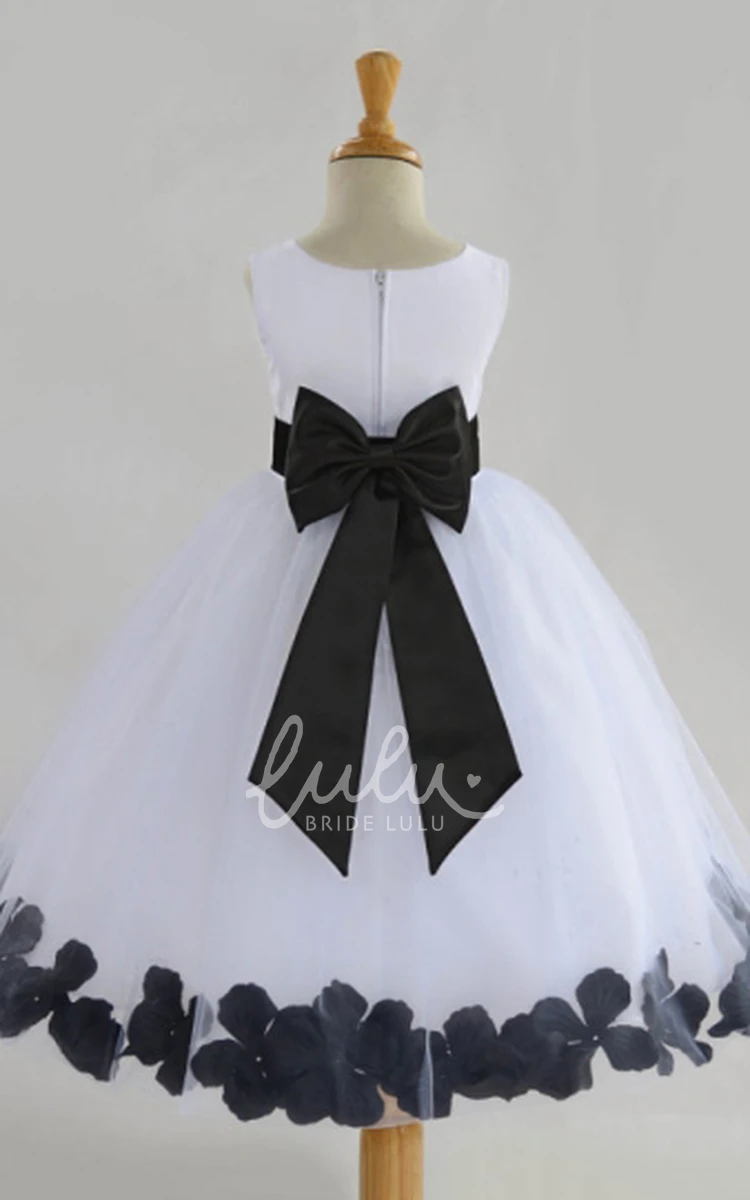 Chiffon and Tulle Appliqued Scoop Neckline Ball Gown Bridesmaid Dress