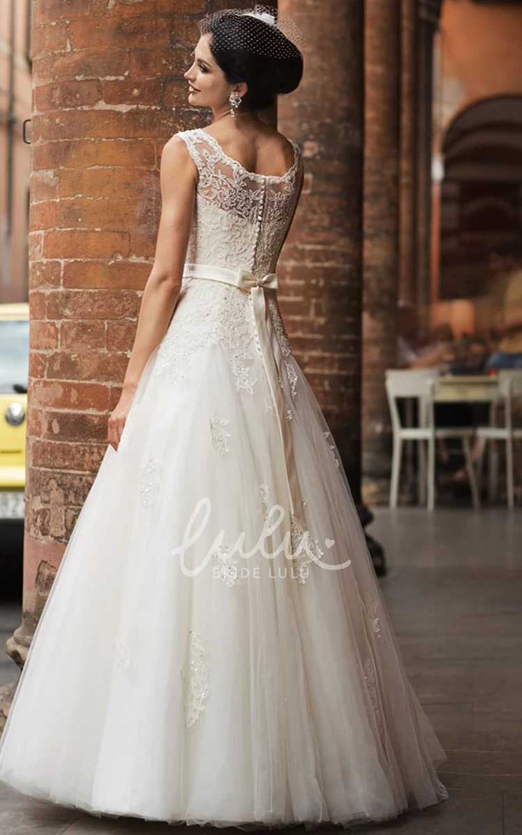 Sleeveless A-Line Tulle&Lace Wedding Dress with Bow Maxi Square-Neck