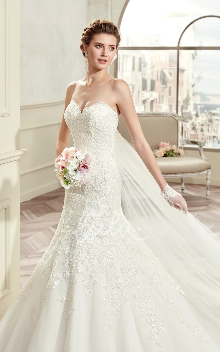 Sheath Wedding Dress with Mermaid Style Sweetheart Detachable Train Flowy