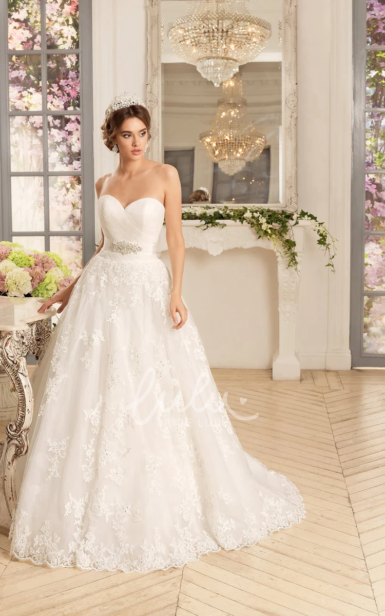 Lace A-Line Dress with Sweetheart Neckline Cape and Appliques