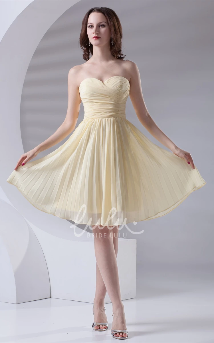 Knee-Length Chiffon Bridesmaid Dress with Sweetheart Criss-Cross Pleats