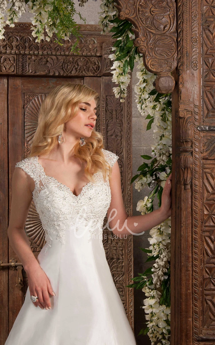 Sleeveless Lace V-Neck Wedding Dress with Beaded Appliques Sheath Style