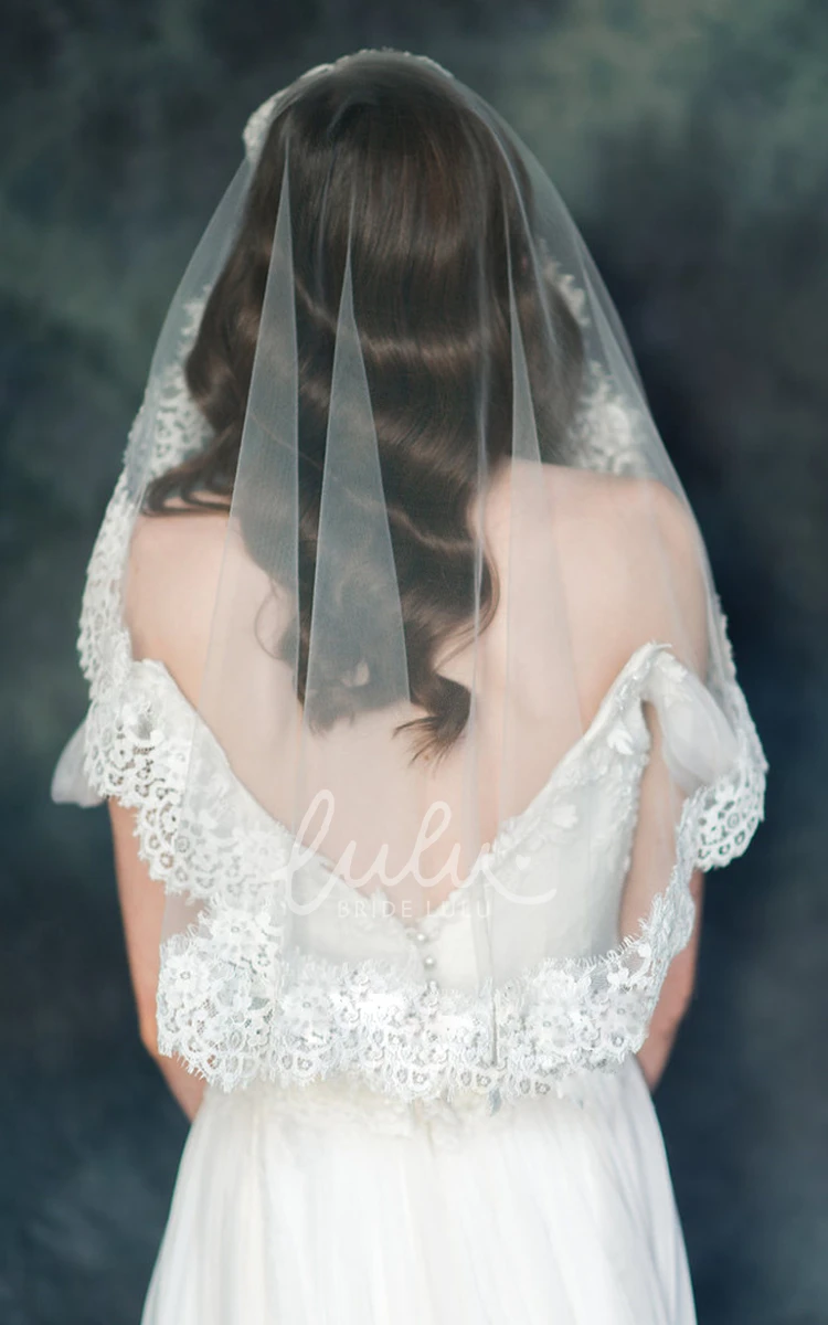 Cute Lace Applique Wedding Veil Short Bridesmaid Dress Accessory