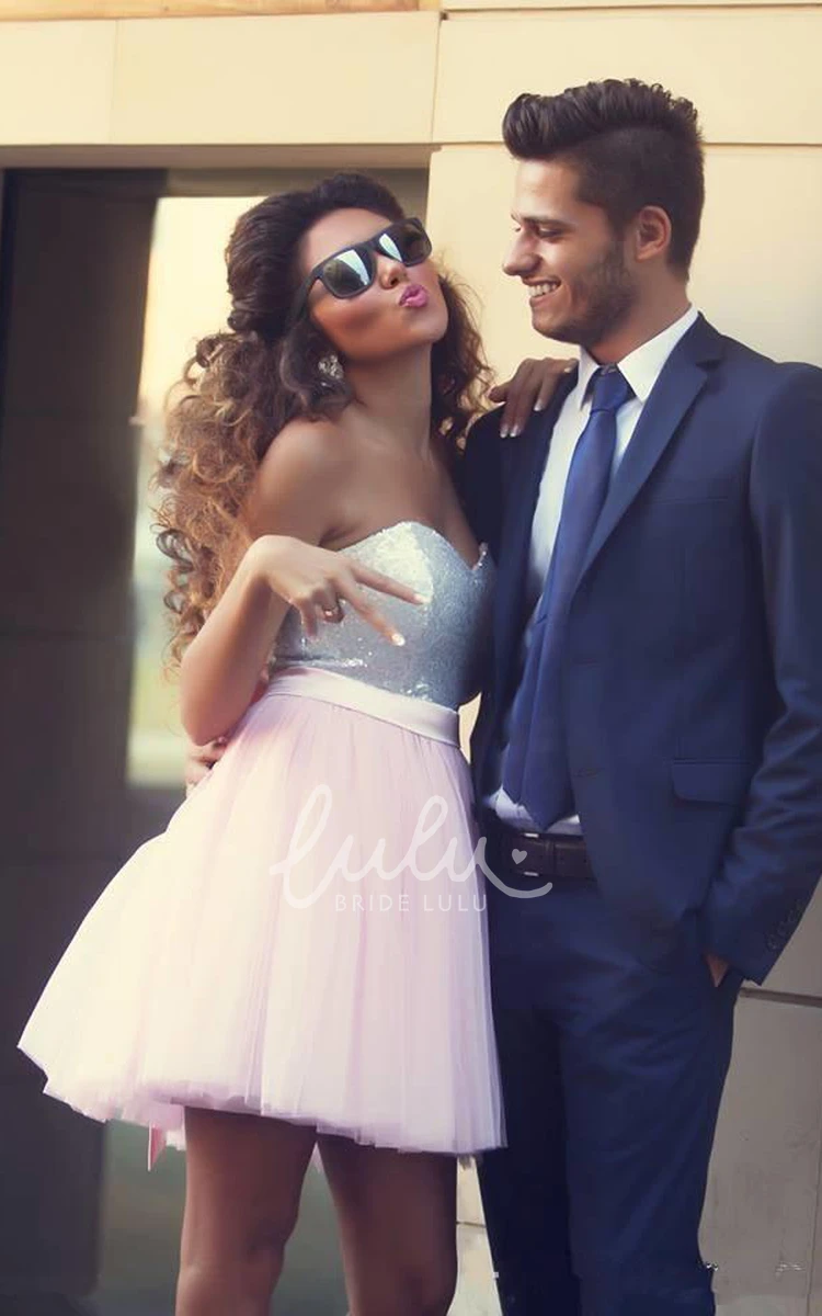 Sweetheart Sleeveless Short Homecoming Dress with Bowknot Sequins Modern & Chic