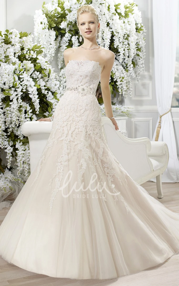 A-Line Lace&Tulle Wedding Dress Strapless Jeweled Floor-Length