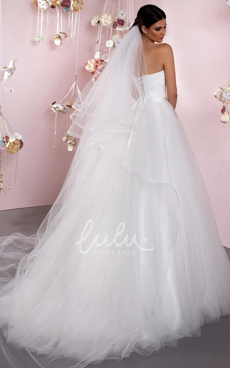 Jewel Neck Tulle Ball Gown Wedding Dress with 3-4 Sleeves Classic Bridal Gown