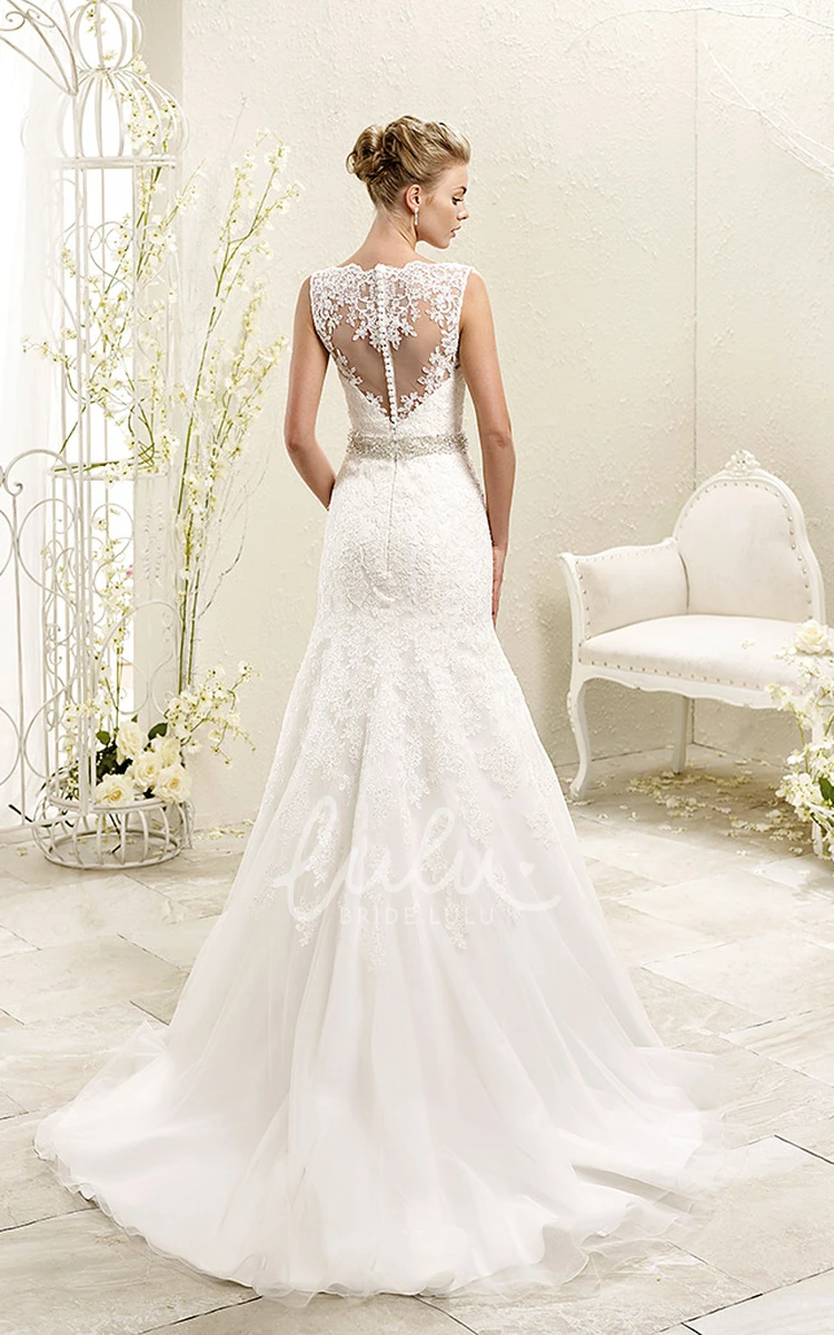 Sleeveless Bateau-Neck Lace A-Line Wedding Dress with Waist Jewellery Chic Bridal Gown