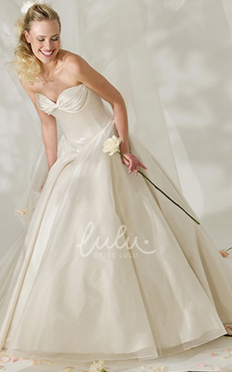 Sweetheart Satin Ball Gown Wedding Dress