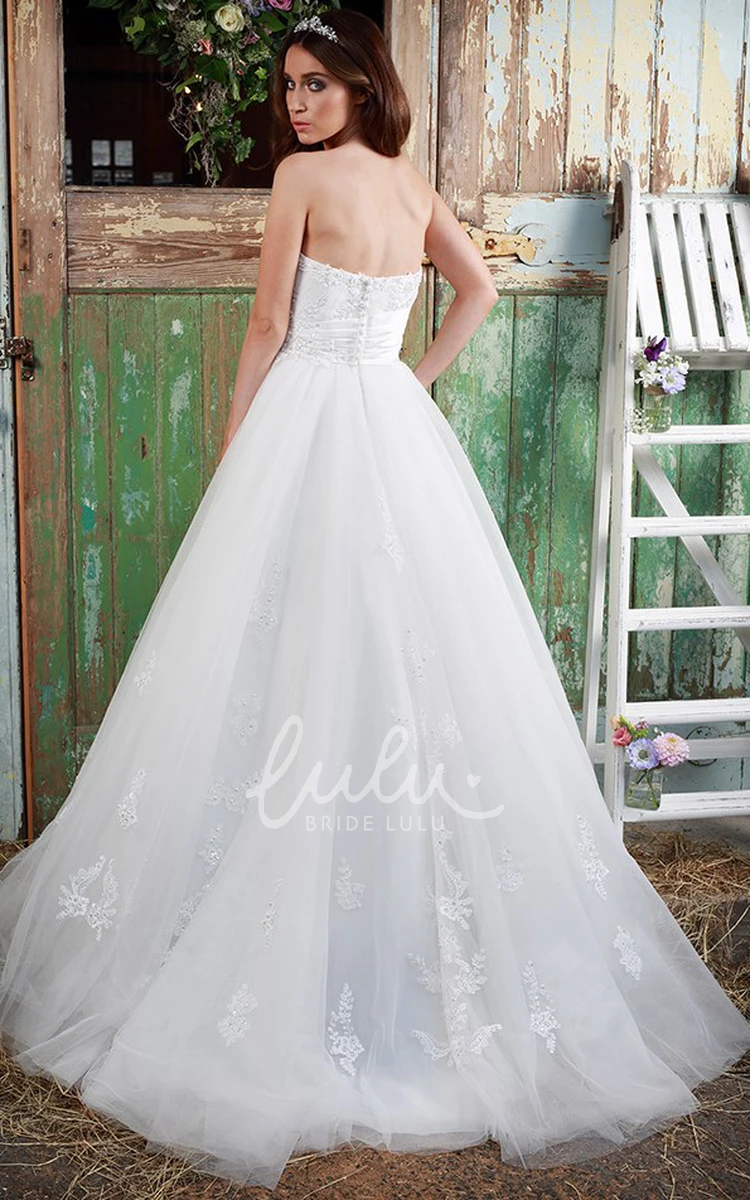 A-Line Sweetheart Tulle Wedding Dress with Beading Stunning Bridal Gown