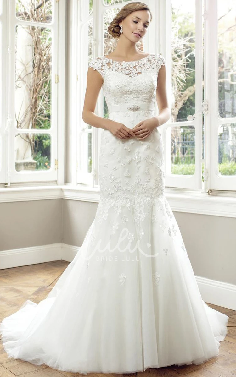 Jeweled Scoop-Neck Cap-Sleeve Trumpet Lace Wedding Dress Modern Bridal Gown