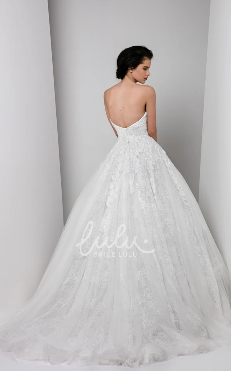 Lace Appliqued Sweetheart Ball Gown Wedding Dress with Beading Elegant Bridal Gown