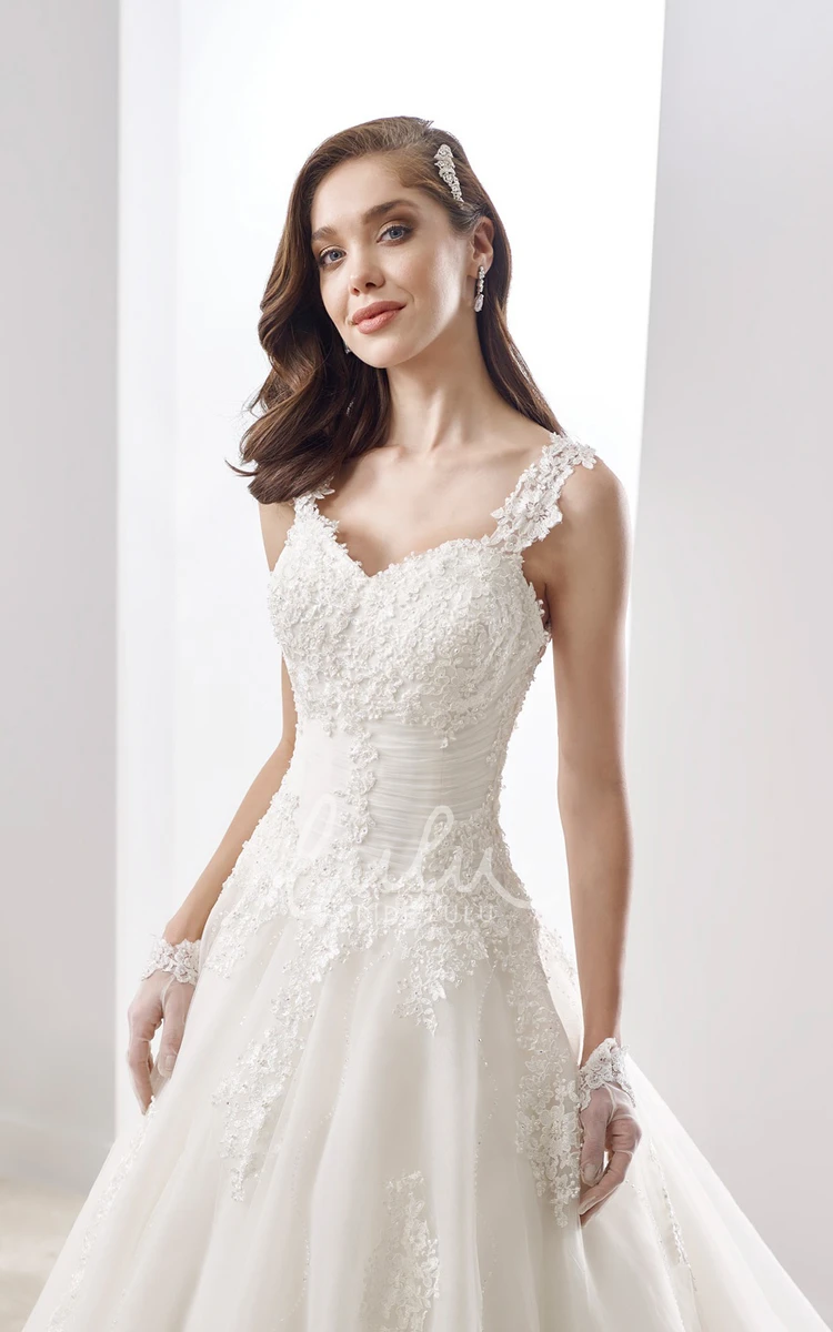 Appliques Straps Illusive Back Sweetheart A-line Lace Bridal Dress