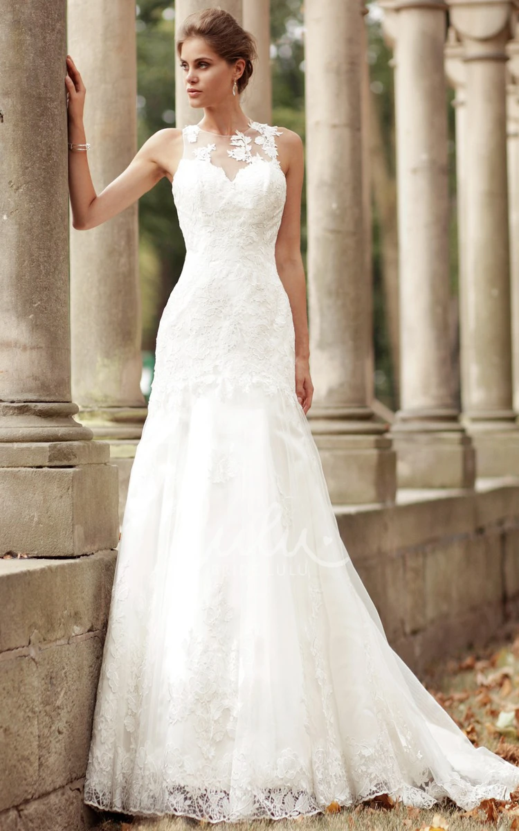 Sleeveless Lace Appliqued Sheath Wedding Dress in High-Neck and Floor-Length