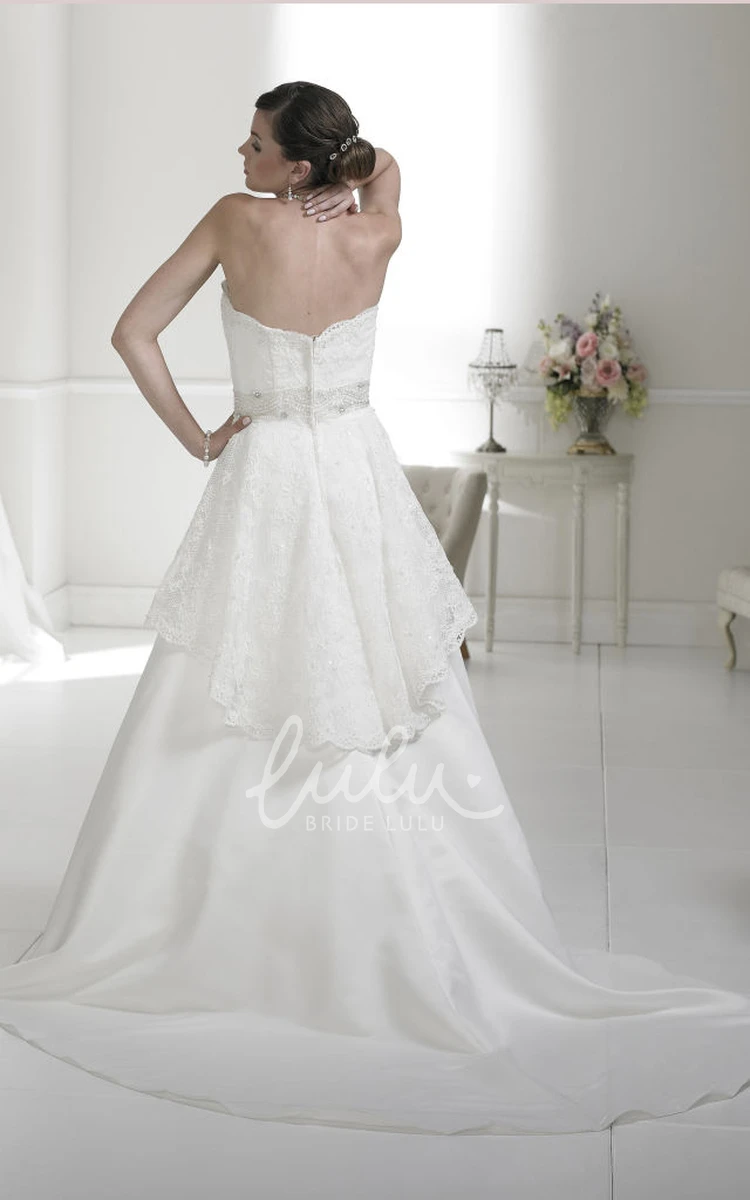 Sleeveless A-Line Satin Wedding Dress with Sweetheart Neckline and Floor-Length Train