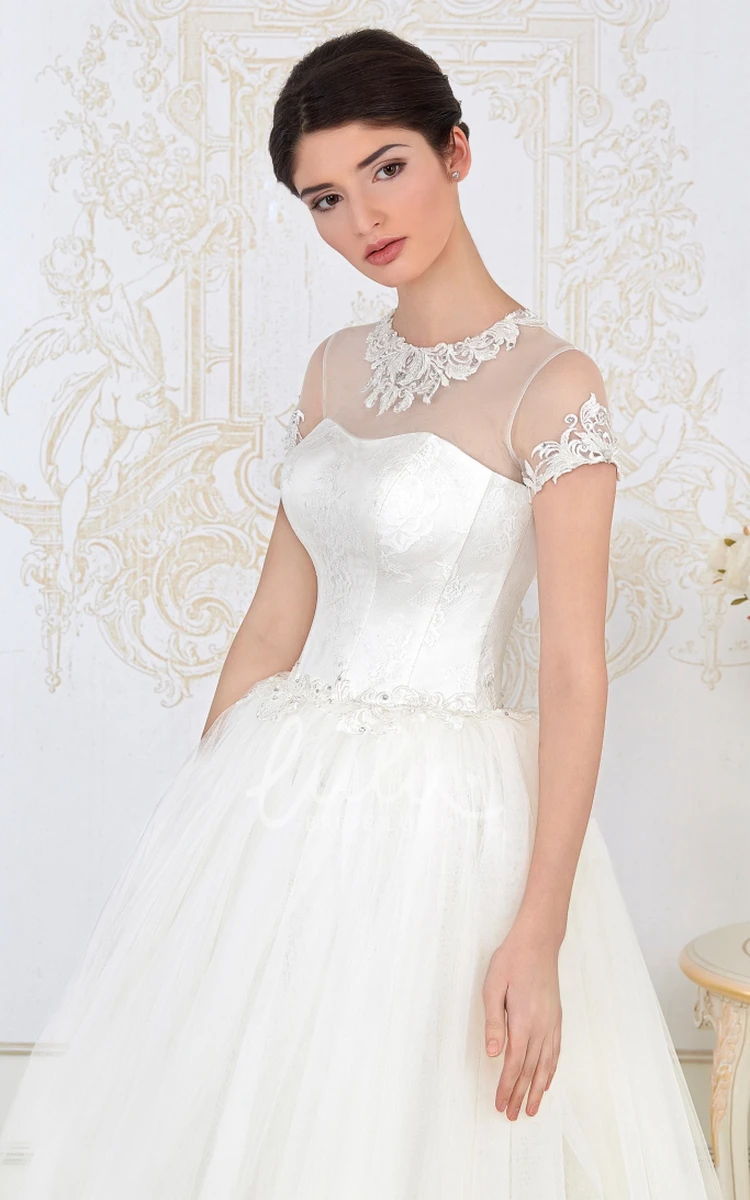 Embroidered Tulle A-Line Wedding Dress High-Neck Short-Sleeve Pleats