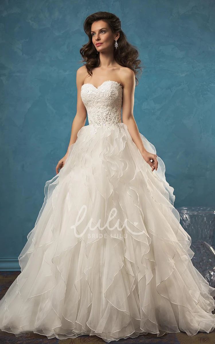 Lace Organza A-Line Bridesmaid Dress with Sweetheart Neckline and Court Train