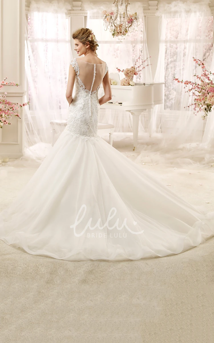 Mermaid Illusive Back Wedding Dress with Sweetheart Neckline and Applique Straps