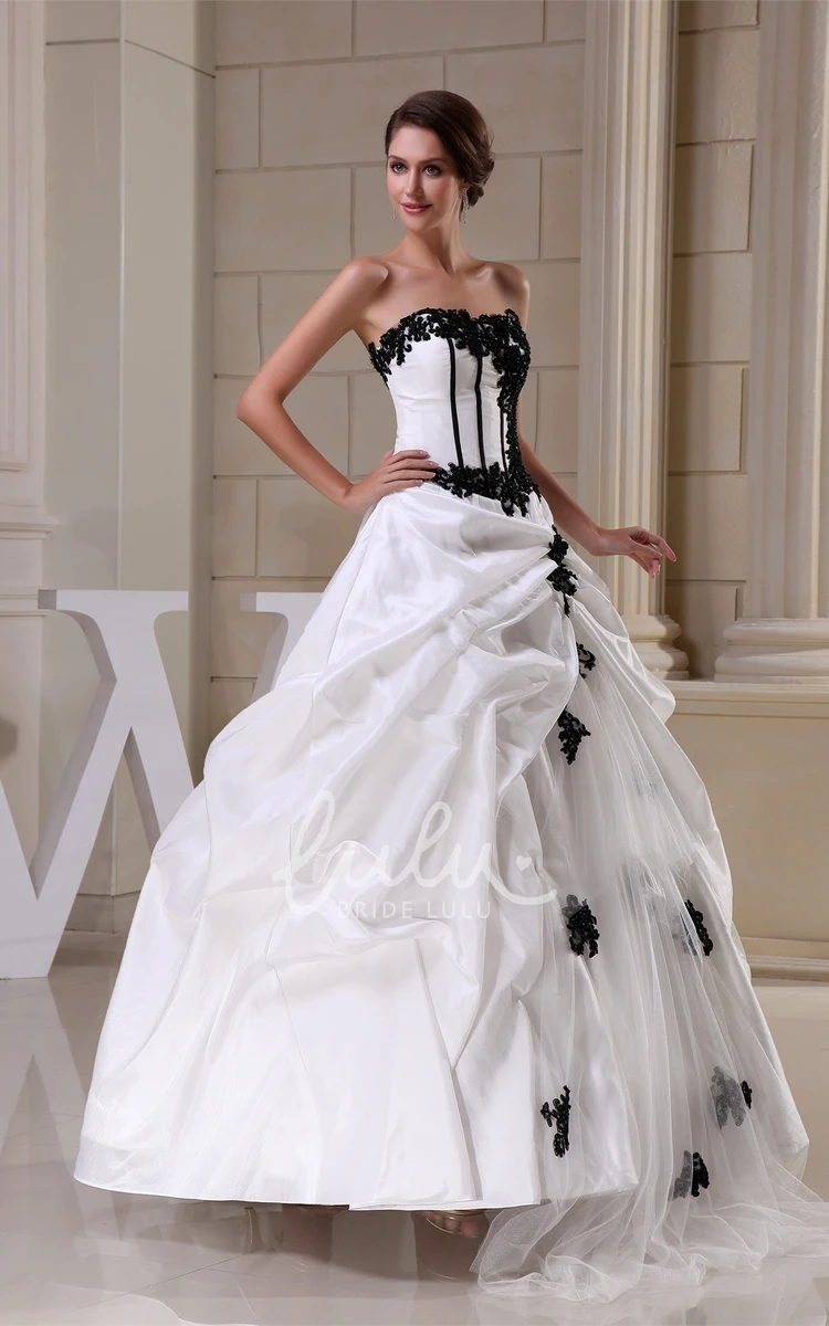 Strapless Ball Gown Wedding Dress with Ruffled Lace Appliques