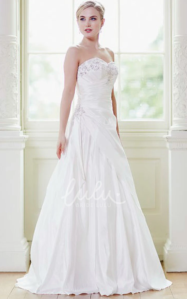 A-Line Taffeta Ruched Wedding Dress with Sweetheart Neckline