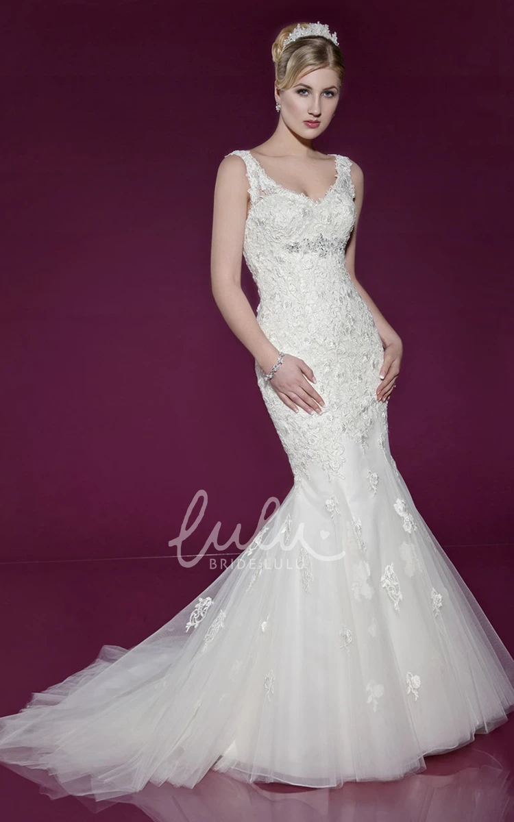 Lace and Tulle Floor-Length V-Neck Wedding Dress with Pleats